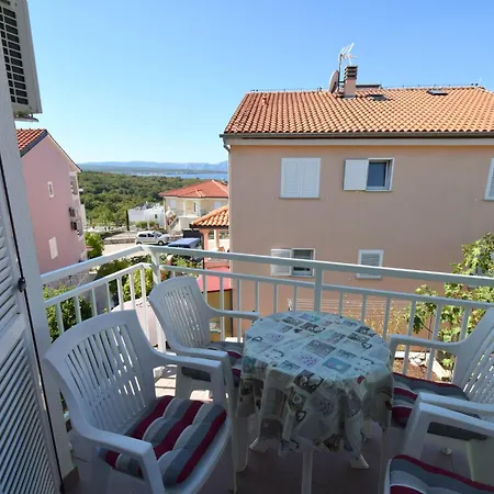 Fejer 4 By Interhome