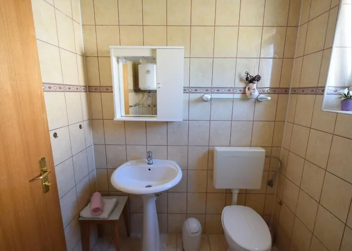 Apartamento Fejer 4 By Interhome Njivice