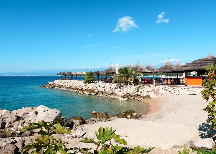 Fejer 4 By Interhome * Njivice