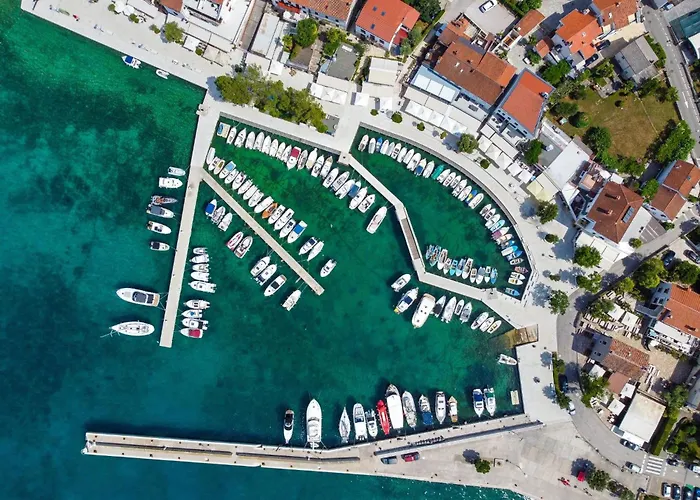 Fejer 4 By Interhome Apartamento Njivice